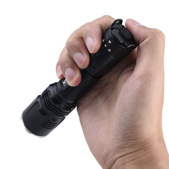 Fitorch MR26 - In Hand