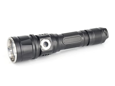 JETBeam DDC25 Flashlight - CREE U2 LED - 600 Lumens - Uses 2 x CR123 or 1 x 18650
