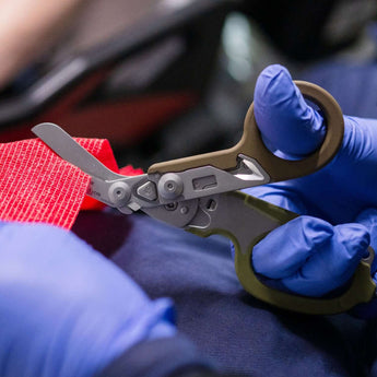 Leatherman Raptor Response Shears - Cutting Bandages