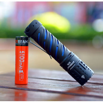 Acebeam E70-AL LED Flashlight - CREE XHP70.2 - 4600 Lumens - 6500K (Cool White) or 5000K (Neutral White) - Uses 1 x 21700 - Aluminum