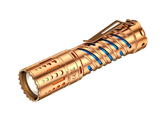 Acebeam E70-Cu High-Output LED Flashlight - CREE XHP70.2 - 4600 Lumens - 6500K (Cool White) or 5000K (Neutral White) - Uses 1 x 21700 - Copper