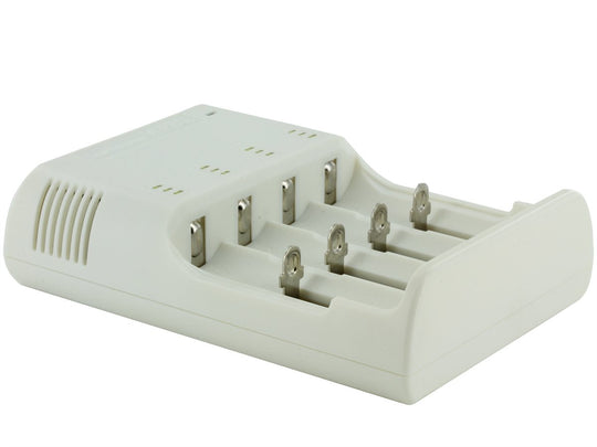 JETBeam i4 PRO Multi-Functional 4-Channel Smart Li-ion, NiMH & NiCd Battery Charger - White