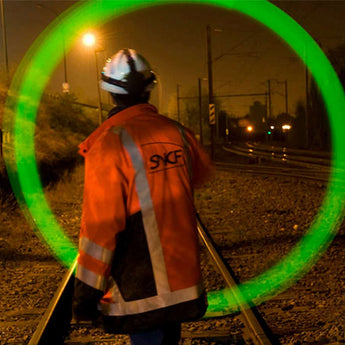 Cyalume 6.25-inch ChemLight 8 Hour SOS Signal Light Stick - Case of 50 - Green (9-42740PF)