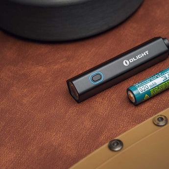 Olight Diffuse EDC LED Flashlight - 700 Lumens - Includes 1 x USB-C Rechargeable 14500 - Black, Red, or OD Green