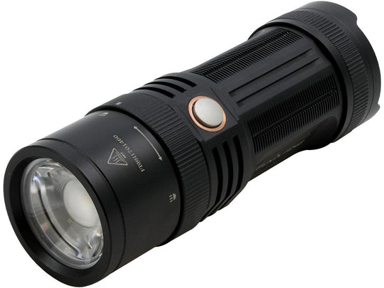 OPEN BOX Fenix FD45 Focusable LED Flashlight - CREE XP-L HI - 900 Lumens - Neutral White - Uses 4 x AA