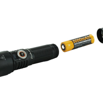 Fenix LD45R USB-C Rechargeable Digital Focusing LED Flashlight - 2800 Lumens - Luminus SFT70 - Includes 1 x 21700