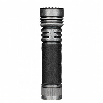 Olight Seeker 4 Pro Rechargeable LED Flashlight - 4600 Lumens - Cool White or Neutral White - Includes 1 x 21700 - Multiple Color Options