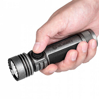 Olight Seeker 4 Pro Rechargeable LED Flashlight - 4600 Lumens - Cool White or Neutral White - Includes 1 x 21700 - Multiple Color Options