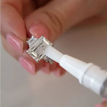 GemOro Sparkle Wand On-The-Go Jewelry Cleaner