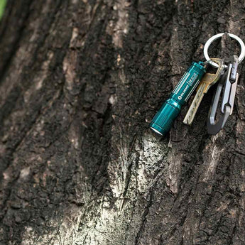 Olight I3E LED Keylight - 90 Lumens - Includes 1 x AAA - Multiple Color Options