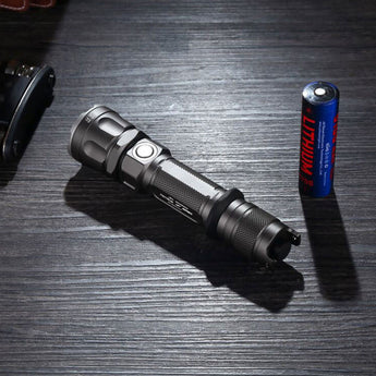 Jetbeam 3Ms USB-C rechargeable LED Flashlight - Luminus SST70 - 2000 Lumens - Includes 1 x 21700