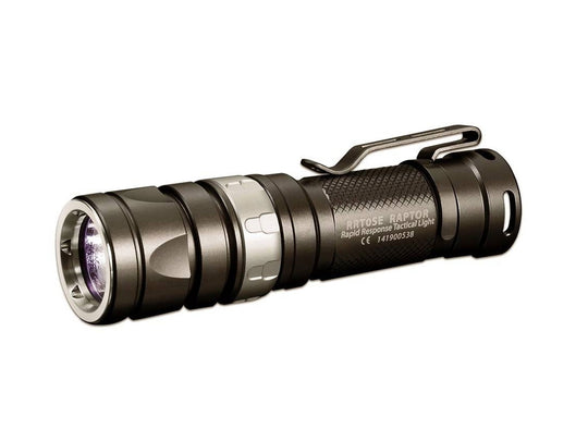 JETBeam RRT-0 SE Raptor Rapid Response Tactical Flashlight - CREE XM-L2 T6 LED - 730 Lumens - Uses 1 x CR123A/RCR123A or 1 x AA