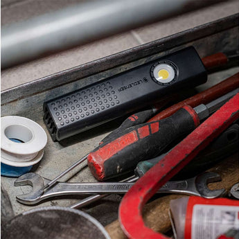 Ledlenser 502735 W5R Work Rechargeable LED Flashlight - 600 Lumens - Uses Li-ion Battery Pack