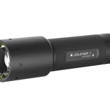 Ledlenser 880319 i7 LED Flashlight - 450 Lumens - Includes 4 x AAA