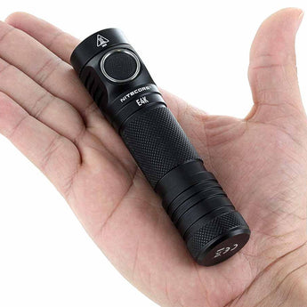 Nitecore E4K Compact EDC Flashlight - 4 x CREE XP-L2 V6 - 4400 Lumens - Uses 1 x USB-C Rechargeable 21700 (Included) or 2 x CR123A or 2 x RCR123
