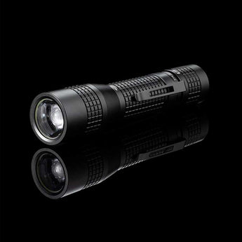 Nite Ize INOVA PowerSwitch T7R Rechargeable Focus Adjustable LED Flashlight - 713 Lumens - Includes 1 x 18650