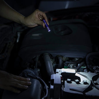 Olight I3E LED Keylight - 90 Lumens - Includes 1 x AAA - Multiple Color Options