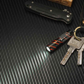 Olight I3E LED Keylight - 90 Lumens - Includes 1 x AAA - Multiple Color Options