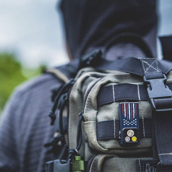 Olight Oclip Ultra LED Cliplight - 530 Lumens - Uses Built-in 580mAh Li-ion Battery Pack - Olive Green or Navy Blue