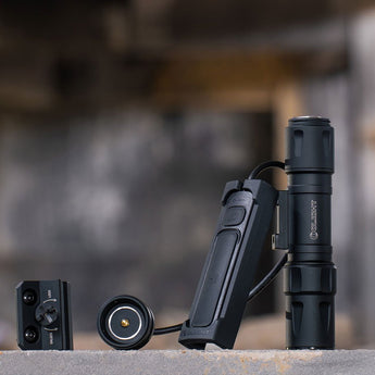 Olight Odin S Rechargeable LED Weapon Light - 1500 Lumens - M-LOK or Picatinny - Includes 1 x 3.6V 3500mAh 18650 - Matte Black or Desert Tan