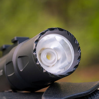 Olight Odin S Rechargeable LED Weapon Light - 1500 Lumens - M-LOK or Picatinny - Includes 1 x 3.6V 3500mAh 18650 - Matte Black or Desert Tan