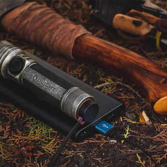 Olight Seeker 4 Pro Rechargeable LED Flashlight - 4600 Lumens - Cool White or Neutral White - Includes 1 x 21700 - Multiple Color Options