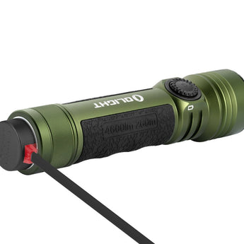 Olight Seeker 4 Pro Rechargeable LED Flashlight - 4600 Lumens - Cool White or Neutral White - Includes 1 x 21700 - Multiple Color Options