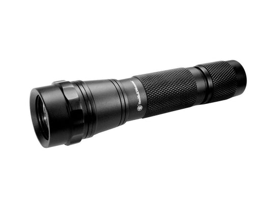Smith and Wesson Delta Force Tactical Flashlight with CREE XPE2 LED - 204 Lumens - Uses 2 x CR123 (SW702DX)