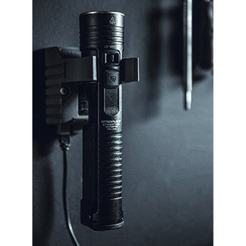 Streamlight Stinger 2020 Rechargeable LED Flashlight - 2000 Lumens - Without Charger, With AC Charger, or With DC Charger