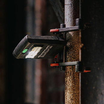 Streamlight BearTrap 360 Rechargeable LED Work Light - 2000 Lumens - 120V/100V AC - Includes 7.26V 5200mAh Li-ion Battery Pack - Red