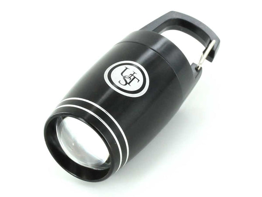 Ultimate Survival Technologies KLIPP Mini Keychain Light - 0.5W White LED - 10 Lumens - Includes 2 x CR2032s - Black (20-02140-01)