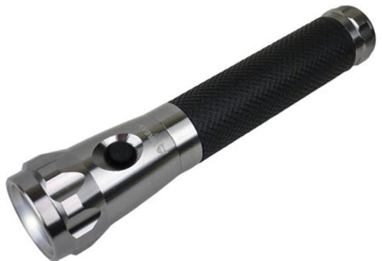 Wagan 2388 Xtreme Brite-Nite 3 Watt Luxeon Flashlight - Uses 6 x AAA Batteries (Included)