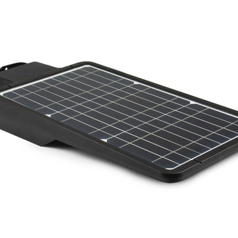 Wagan Solar LED Streetlight Floodlight with Remote - 4800 Lumens - Includes Li-ion Battery Pack