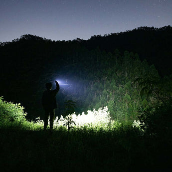 Olight Warrior Nano Rechargeable LED Flashlight - 1200 Lumens - Includes 1 x 18350 - Black or Red