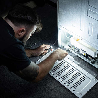 Olight Diffuse EDC LED Flashlight - 700 Lumens - Includes 1 x USB-C Rechargeable 14500 - Black, Red, or OD Green