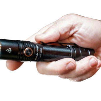 fenix pd35 v3 in hand
