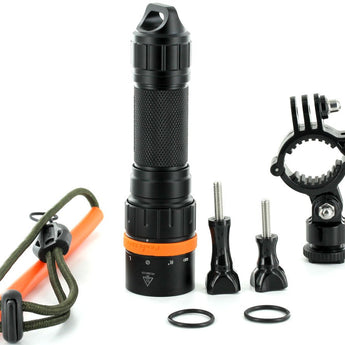 Fenix SD11 LED Diving Flashlight - Accessories Shot