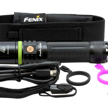 Fenix UC30 USB Rechargeable LED Flashlight 2017 Edition - CREE XP-L HI V3 LED - 1000 Lumens - Uses 1 x 18650 (Included) or 2 x CR123A