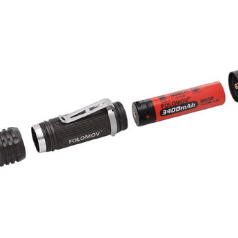Folomov 18650S LED Flashlight - Nichia 219D - 900 Lumens - Includes 1 x 3.7V 2600mAh 18650 - Black