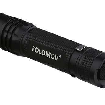 Folomov 18650S LED Flashlight - Nichia 219D - 900 Lumens - Includes 1 x 3.7V 2600mAh 18650 - Black