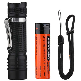 Folomov 18650S LED Flashlight - Nichia 219D - 900 Lumens - Includes 1 x 3.7V 2600mAh 18650 - Black