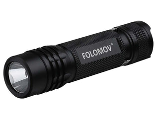 Folomov 18650S LED Flashlight - Nichia 219D - 900 Lumens - Includes 1 x 3.7V 2600mAh 18650 - Black