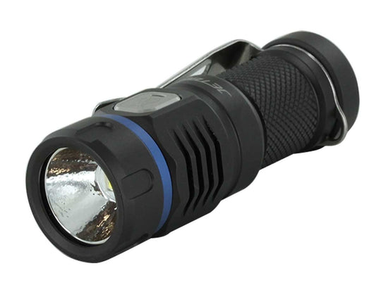 JETBeam E20R Rechargeable EDC LED Flashlight - SST40 N4 BC LED - 990 Lumens - Uses 1 x RCR123A (included) or 1 x CR123A