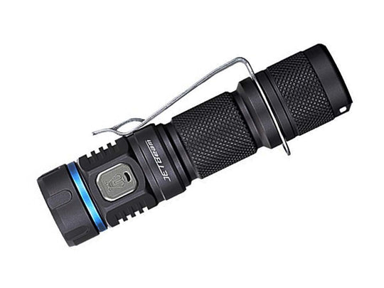 Jetbeam E40R Rechargeable LED Flashlight - Luminus SST40 - 1150 Lumens - Includes 1 x 18650