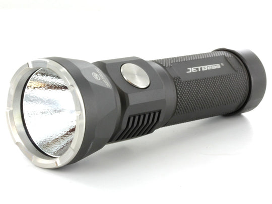 JETBeam T4 PRO Professional Outdoor Rechargeable Flashlight - CREE XHP50 LED - 2580 Lumens - Includes 1 x 26650