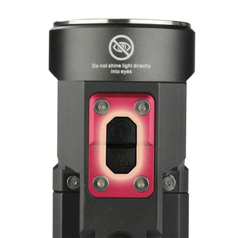 JETBeam T8 Professional Outdoor Searchlight - 3 x CREE XP-L LED - 3500 Lumens - Includes Battery Pack