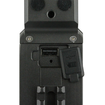 JETBeam T8 Professional Outdoor Searchlight - 3 x CREE XP-L LED - 3500 Lumens - Includes Battery Pack