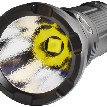 LED Shot of the Klarus G20L
