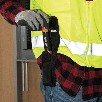 Klein Tools Rechargeable 2-Color LED Flashlight with Holster - 1000 Lumens - Uses Built-In Li-ion Battery Pack (56413)