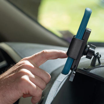 Nite Ize Squeeze Universal Dash Mount